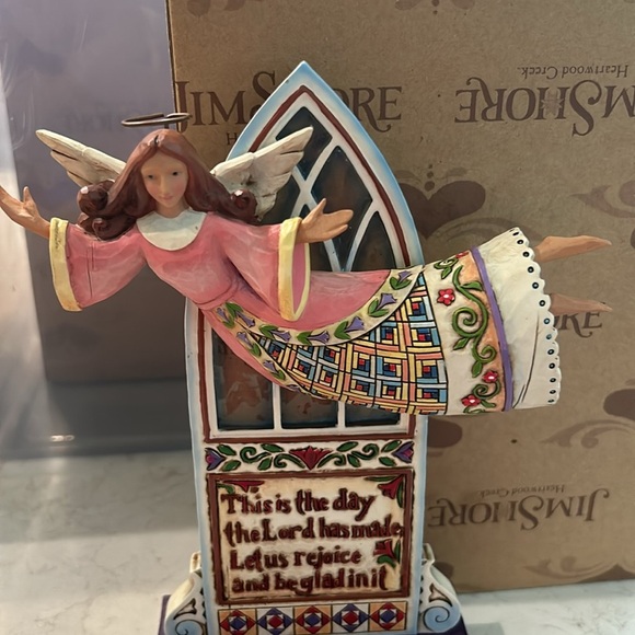 Jim Shore Rejoice in Today Joyful Psalm Angel Figurine - Picture 2 of 6